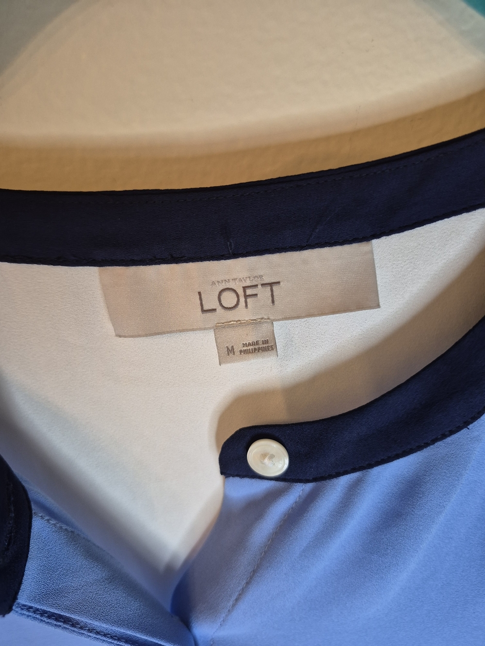 LOFT Sleeveless Colorblock Eyelet Shell - Light Blue & Navy - Picture 4 of 6